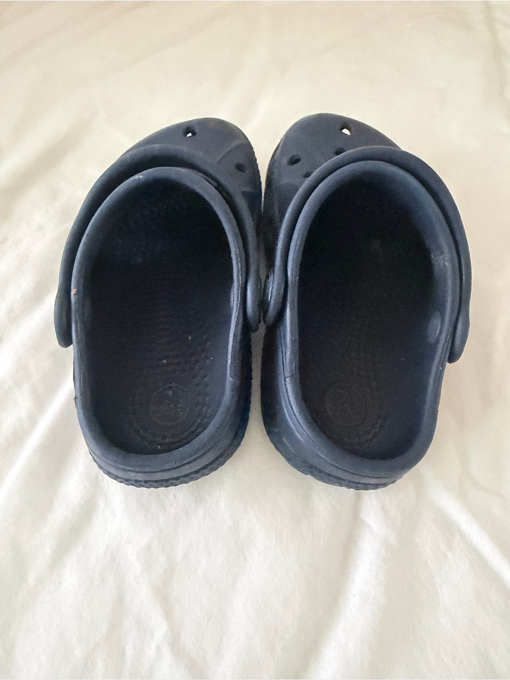 CROCS Kids Navy Blue Classic Clogs - Picture 3 of 7